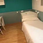 Residenza ホステル サモラ